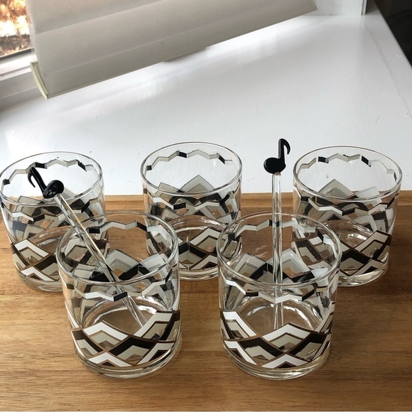 VINTAGE MCM short glass bar ware glasses black white metallic chevron print mod - Picture 1 of 11
